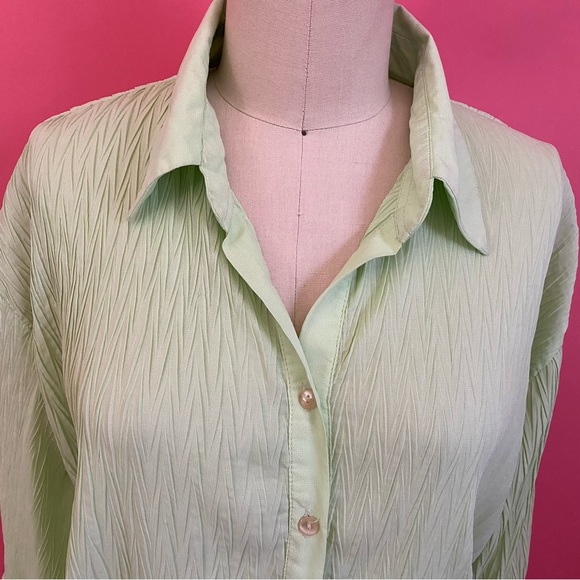 **FREE** Vintage 90s/Y2K Crinkle Lime Green ButtonDown Shirt Blouse L - Picture 2 of 9